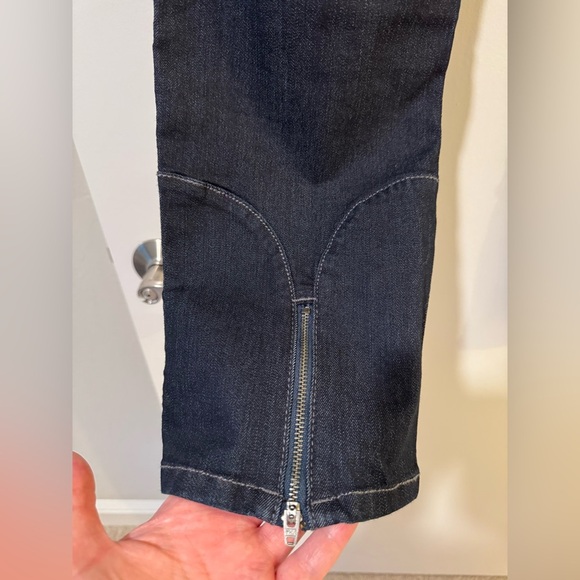 NYDJ Classic dark blue Women's ankle Jeans with ankle zipper 18w - Picture 6 of 7